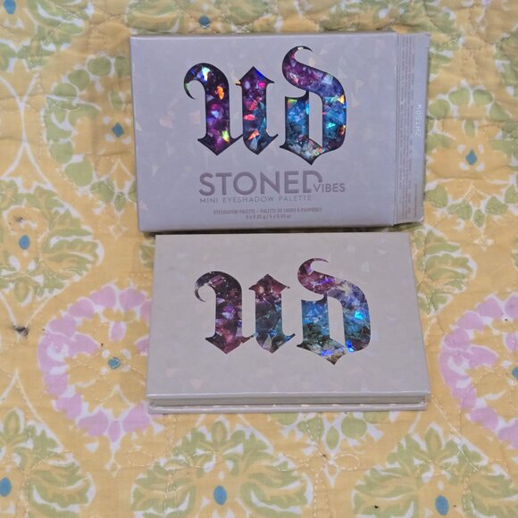 Urban Decay Mini Palette - Picture 2 of 6